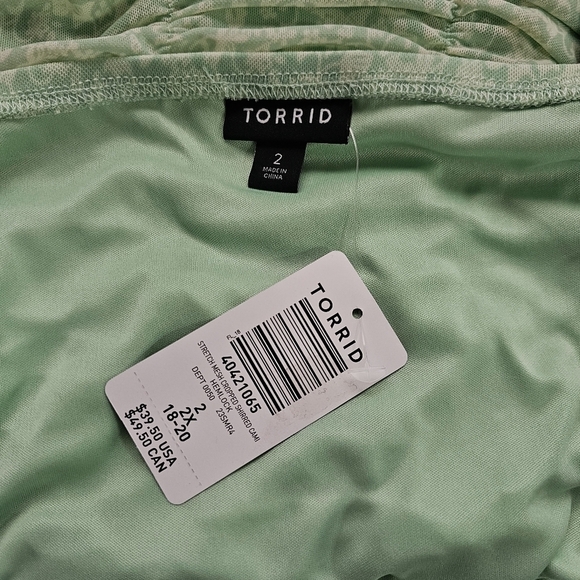 Torrid Stretch Mesh Cropped Shirred Cami Green with Cream Floral Print - Picture 7 of 7